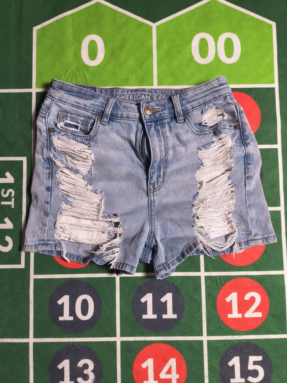 American Eagle Mom Short Women's 0 Light Wash Ripped Denim Shorts AEO